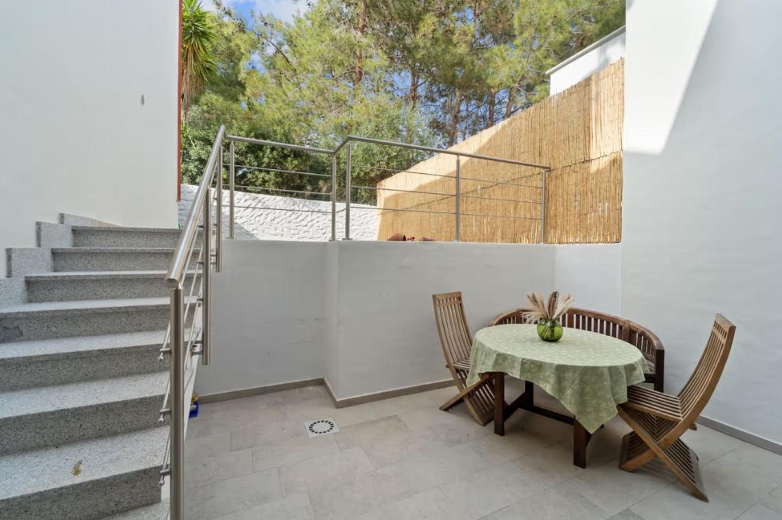 Aria De Domus Villa Sant'Antioco Exterior photo